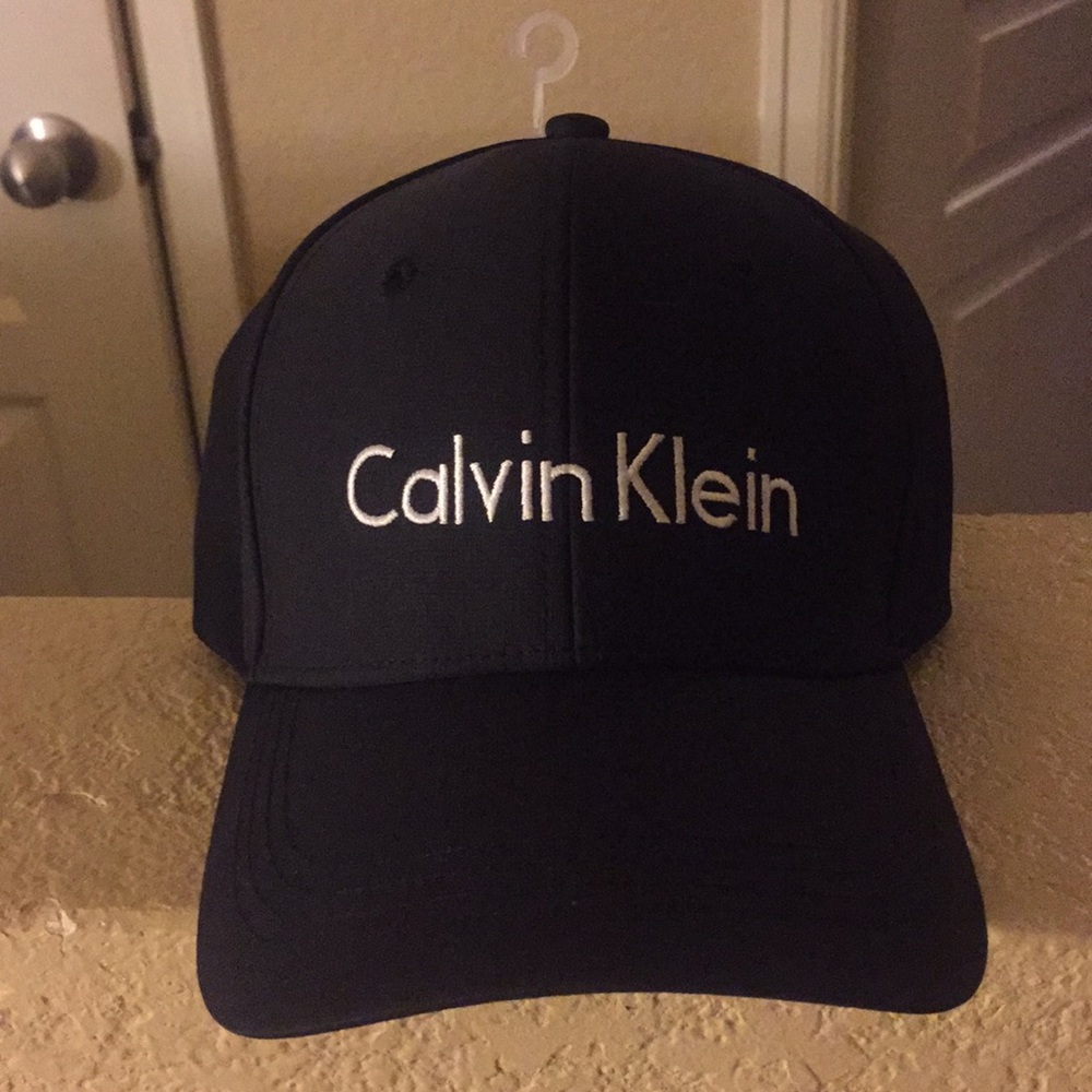 Brand new Calvin Klein dad cap.